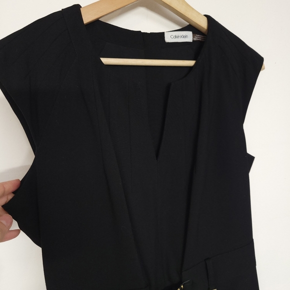 Calvin Klein Women's Shift Dress with Gold-ToneHardware, size SP. #13 - Picture 7 of 14